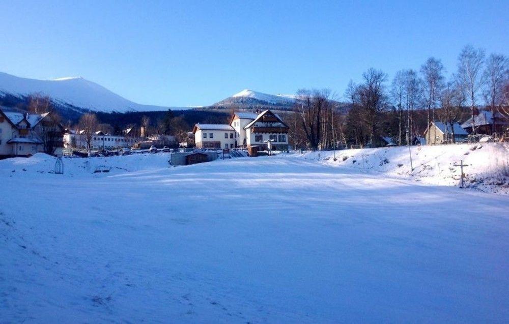Przystanek Bavaria - Sauny, Parking Oraz Wstep Do Parku Bajek W Cenie! คาร์ปัตซ์ ภายนอก รูปภาพ